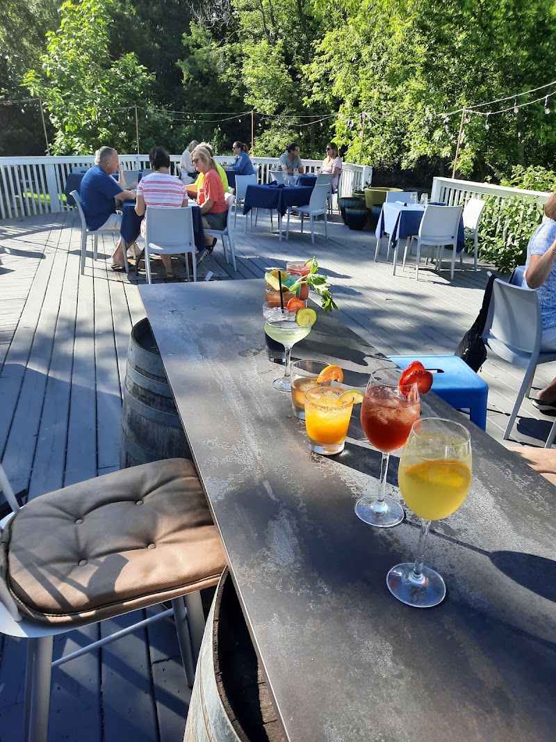 The Kirby Hotel & J Paul's Dining Room - Event Venue in Douglas, Michigan