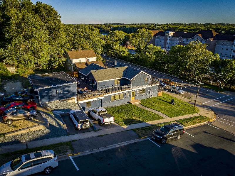 The Cove Guest House - Event Venue in Prescott, Wisconsin
