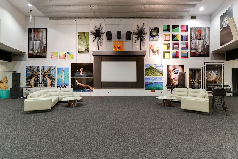 Cupola Gallery at Honolulu Design Center - Event Venue in Honolulu, Hawaii