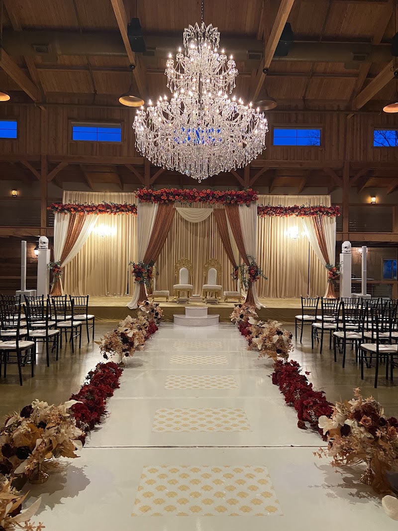 The Barn at Sycamore Farms - Event Venue in Arrington, Tennessee