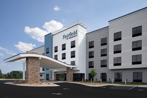 Fairfield by Marriott Inn & Suites Whitsett Greensboro East - Event Venue in Whitsett, North Carolina