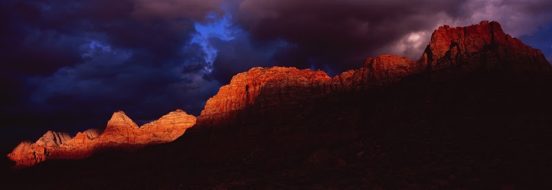 David J. West Gallery - Event Venue in Springdale, Utah