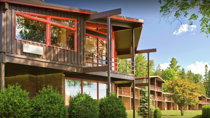 Lake House at High Peaks Resort - Event Venue in Lake Placid, New York
