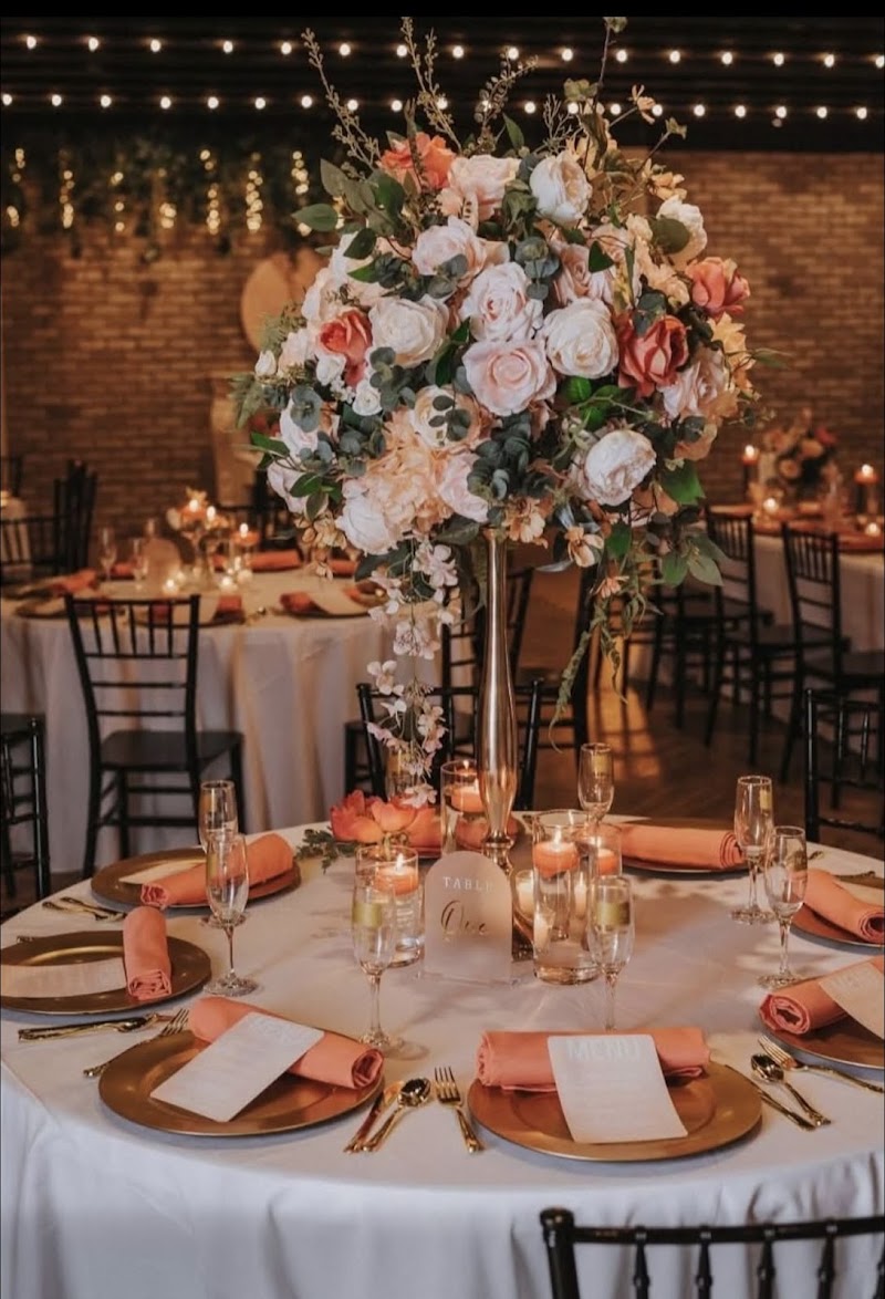 Lux Lofts - Event Venue in Ypsilanti, Michigan