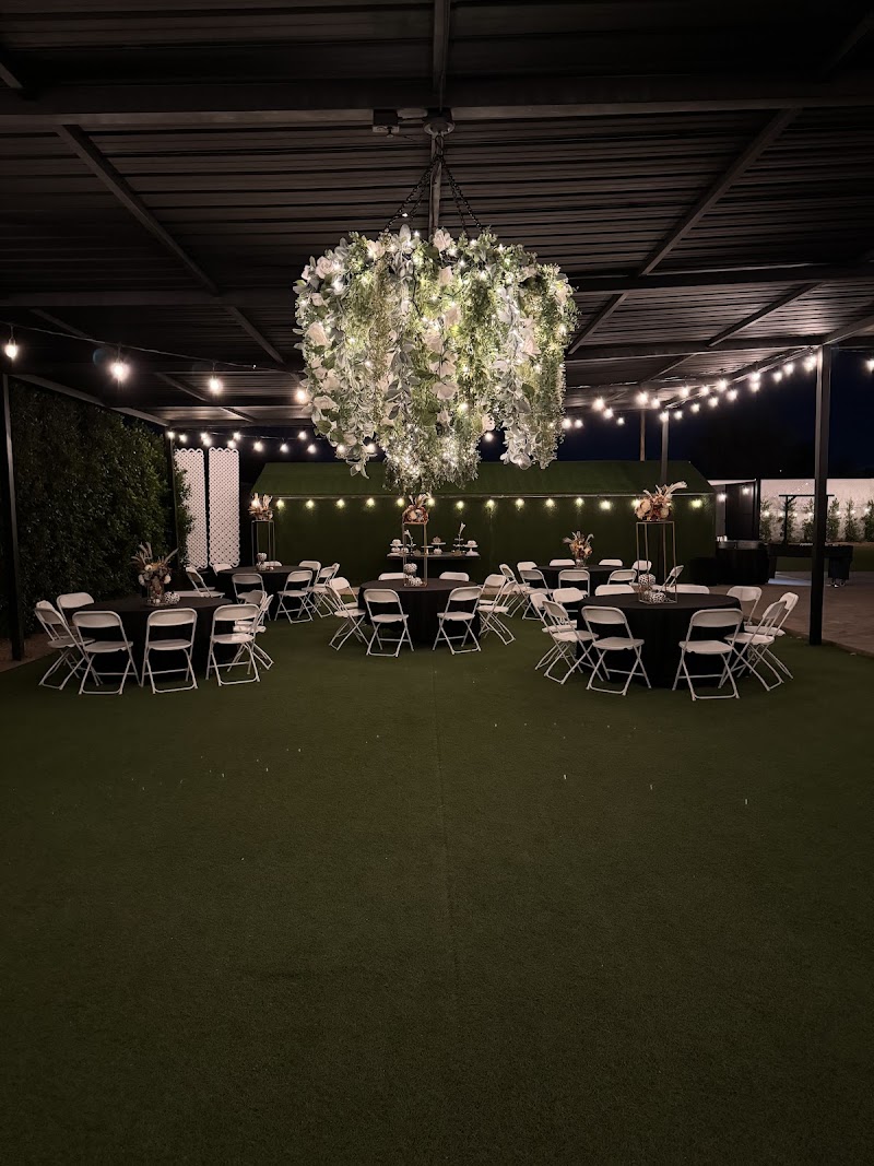 Laurel Gardens on Deer Valley - Event Venue in Peoria, Arizona