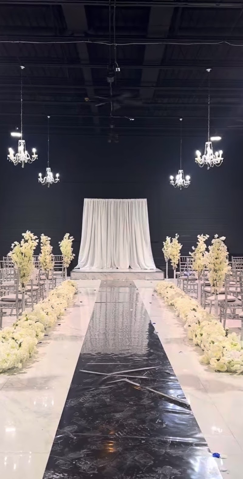 Almaz Palace - Event Venue in Dearborn Heights, Michigan