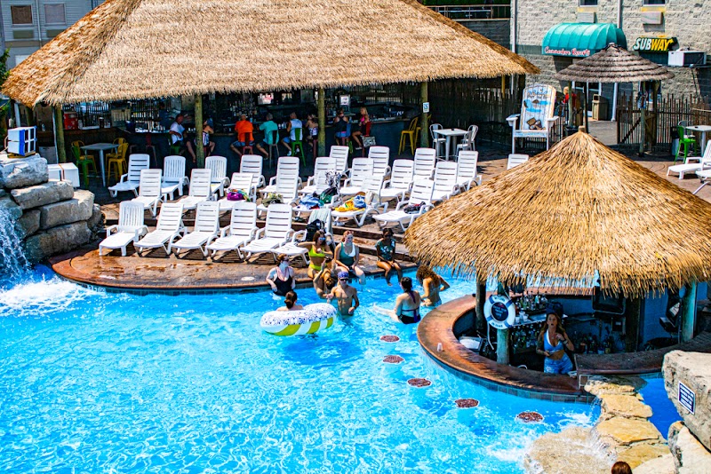 Commodore Resort Hotel - Event Venue in Put-in-Bay, Ohio