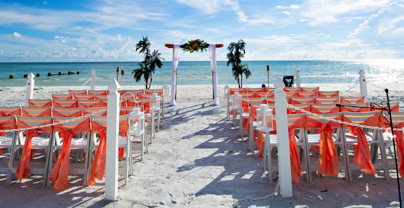 Romantic Honeymoon Island Weddings - Event Venue in Dunedin, Florida