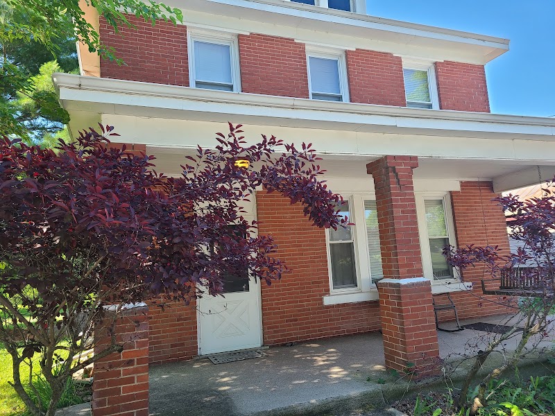 The Tanner House Bed & Breakfast - Event Venue in Nauvoo, Illinois
