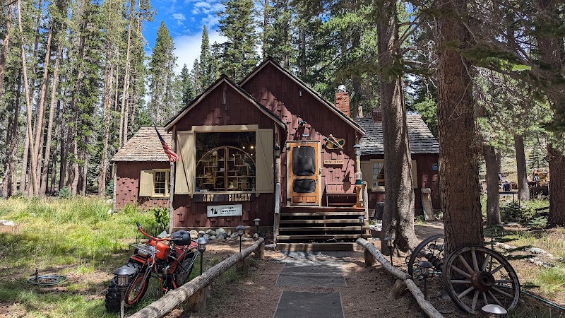 Twin Lakes Art Gallery - Event Venue in Mammoth Lakes, California
