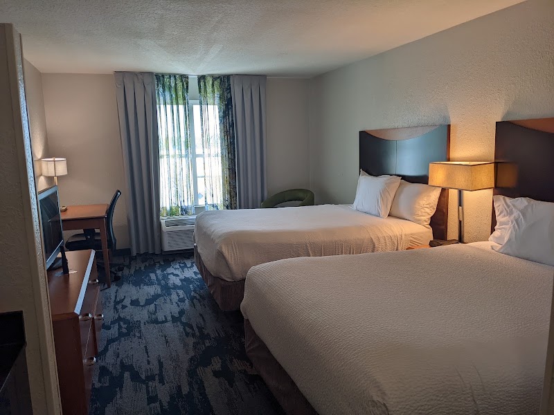 Fairfield by Marriott Inn & Suites Orlando Lake Buena Vista - Event Venue in Orlando, Florida