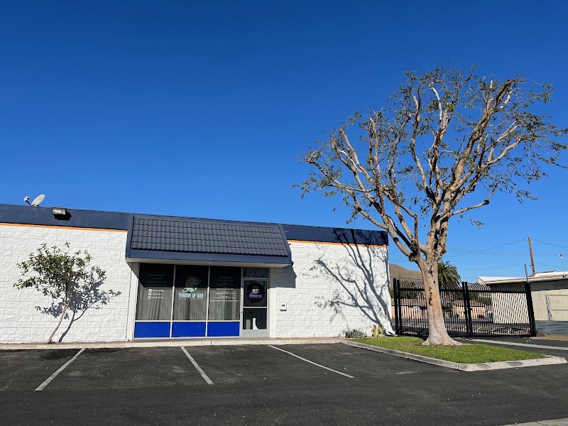 Modern Moments Creative Studio - Event Venue in Riverside, California