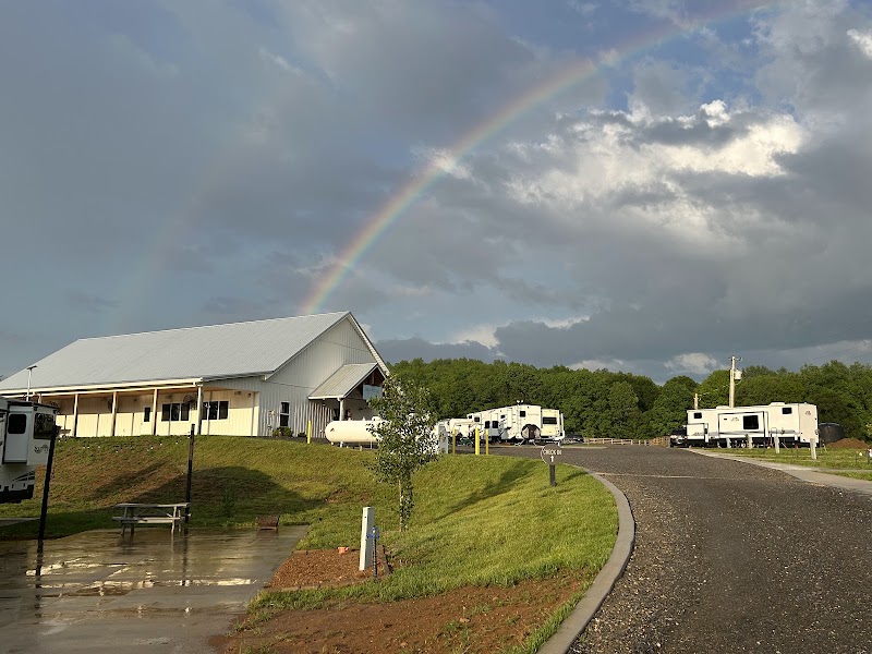 Piney River Resort - Event Venue in Bon Aqua, Tennessee