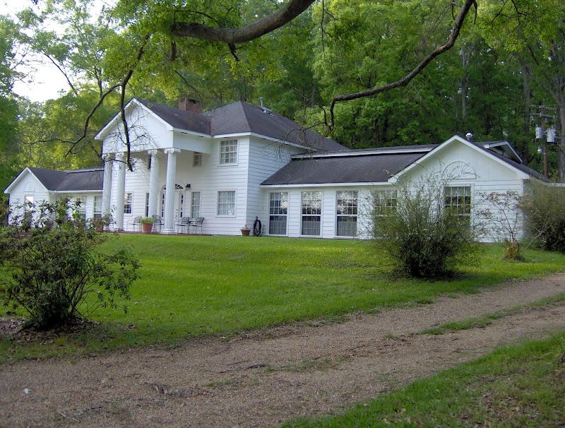 Lake Rosemound Inn Bed & Breakfast - Event Venue in Saint Francisville, Louisiana