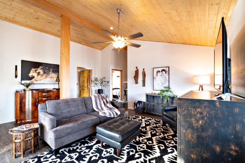 Reservations by Randa - Event Venue in Haines, Alaska
