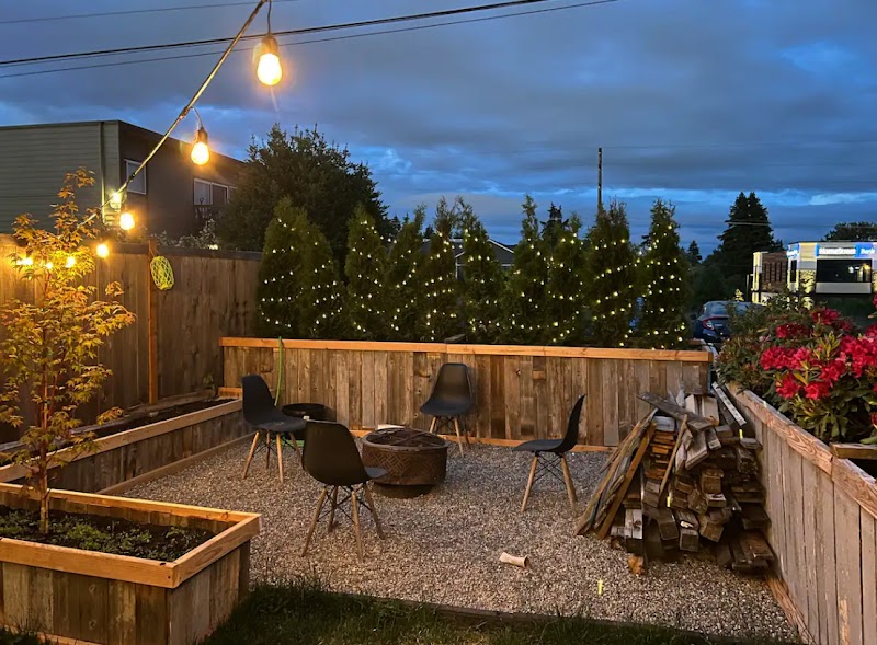 Central Tacoma Homestay -private room- - Event Venue in Tacoma, Washington