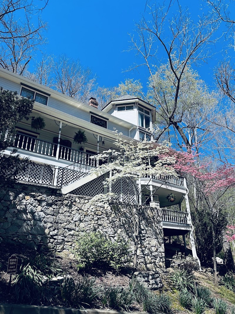 Arsenic and Old Lace Bed & Breakfast Inn - Event Venue in Eureka Springs, Arkansas