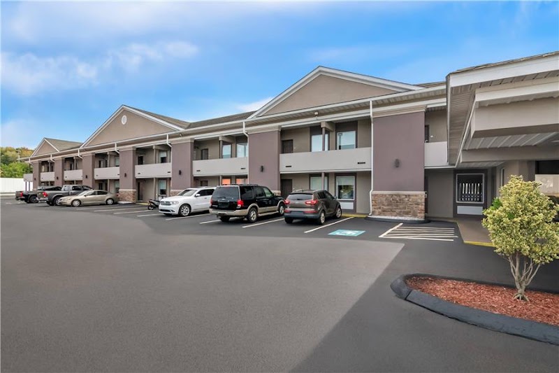 Quality Inn Waterbury East - Event Venue in Waterbury, Connecticut
