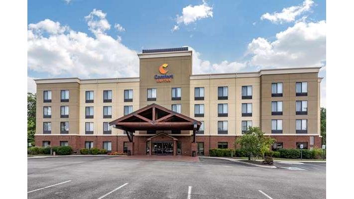 Comfort Suites Manchester near Arnold AFB - Event Venue in Manchester, Tennessee