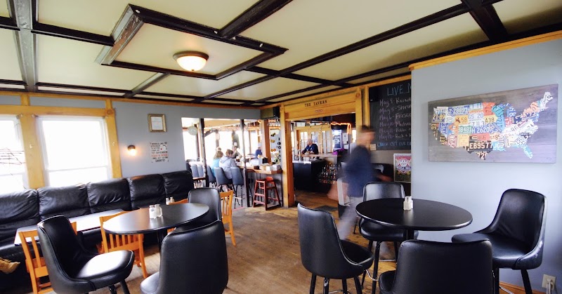 Tavern on the Hill - Event Venue in Newport, Vermont