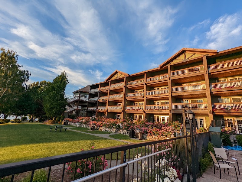 Lakeside Lodge & Suites - Event Venue in Chelan, Washington
