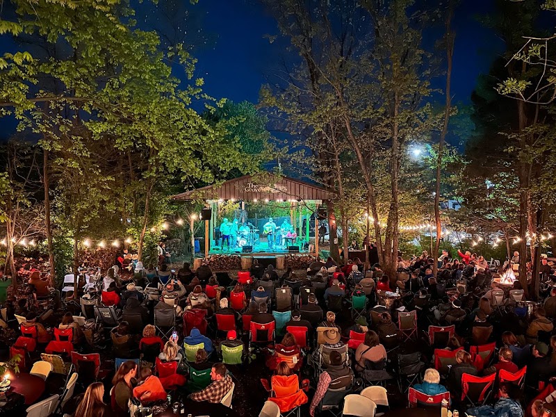 The Grove Outdoor Venue & Drinkery - Event Venue in Glasgow, Kentucky