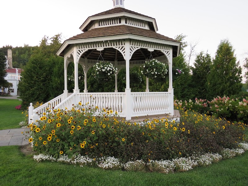 Straits Lodge - Event Venue in Mackinac Island, Michigan