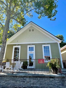 McNab Ridge Winery Tasting Room - Event Venue in Hopland, California
