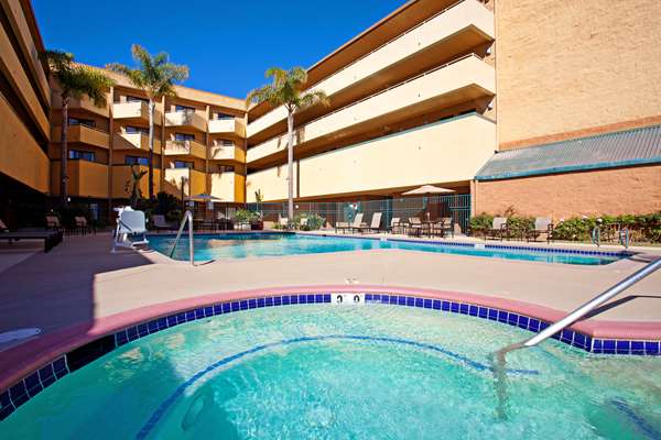 Radisson Hotel Santa Maria - Event Venue in Santa Maria, California