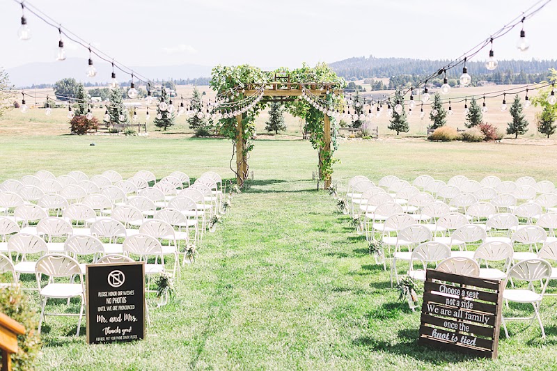 The Barn on Wild Rose Prairie - Event Venue in Deer Park, Washington