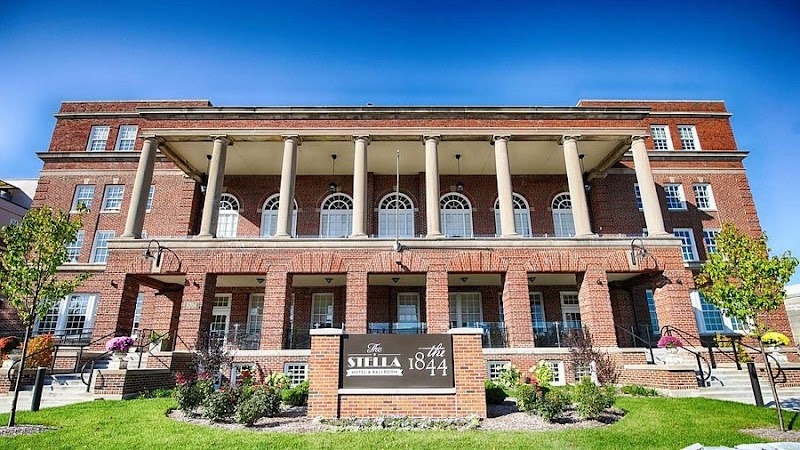 The Stella Hotel & Ballroom - Event Venue in Kenosha, Wisconsin
