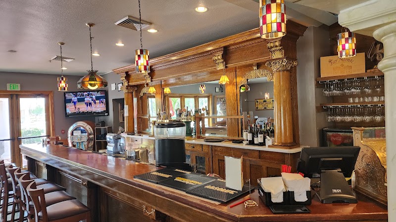 Louie's Pizza & Italian Restaurant - Event Venue in Meridian, Idaho