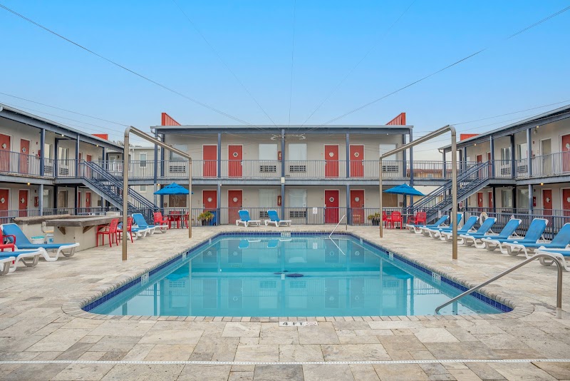 Sea and Breeze Hotel and Condo - Event Venue in Tybee Island, Georgia