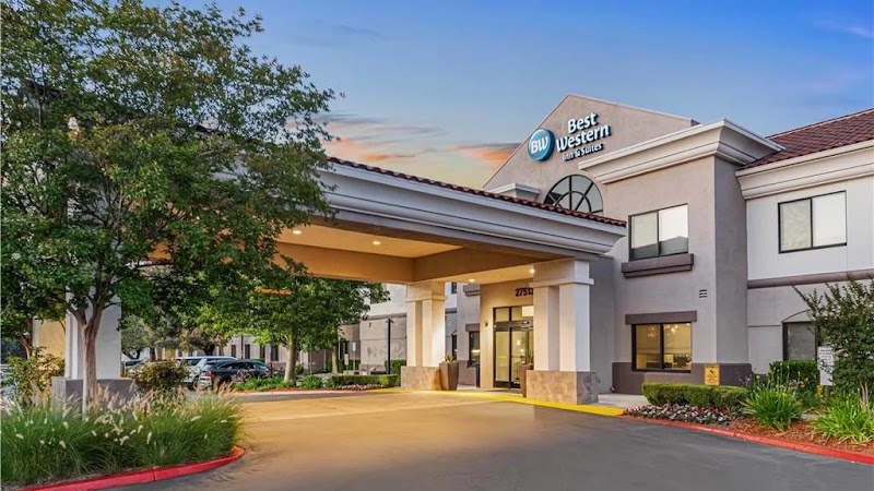 Best Western Valencia/Six Flags Inn & Suites - Event Venue in Santa Clarita, California