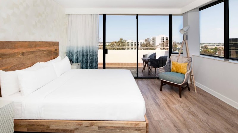 Renaissance Newport Beach Hotel - Event Venue in Newport Beach, California