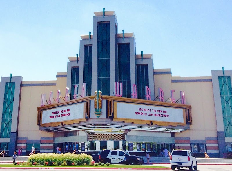 Regal Warren Broken Arrow - Event Venue in Broken Arrow, Oklahoma
