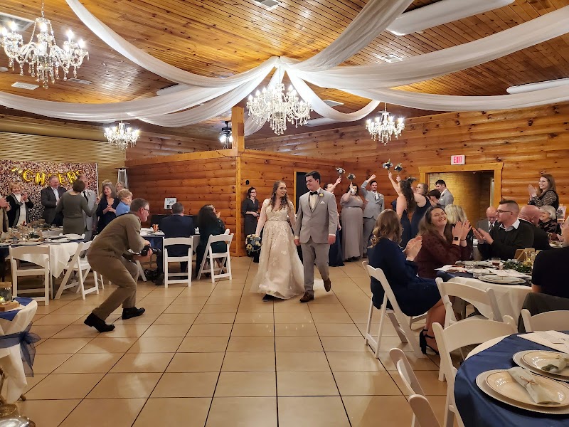 The Lodge at Logan Vineyards Wedding Events - Event Venue in Harrodsburg, Kentucky
