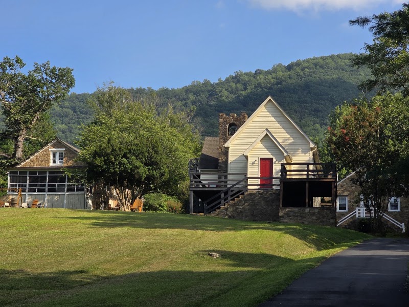 Mountain Light Retreat - Event Venue in Crozet, Virginia