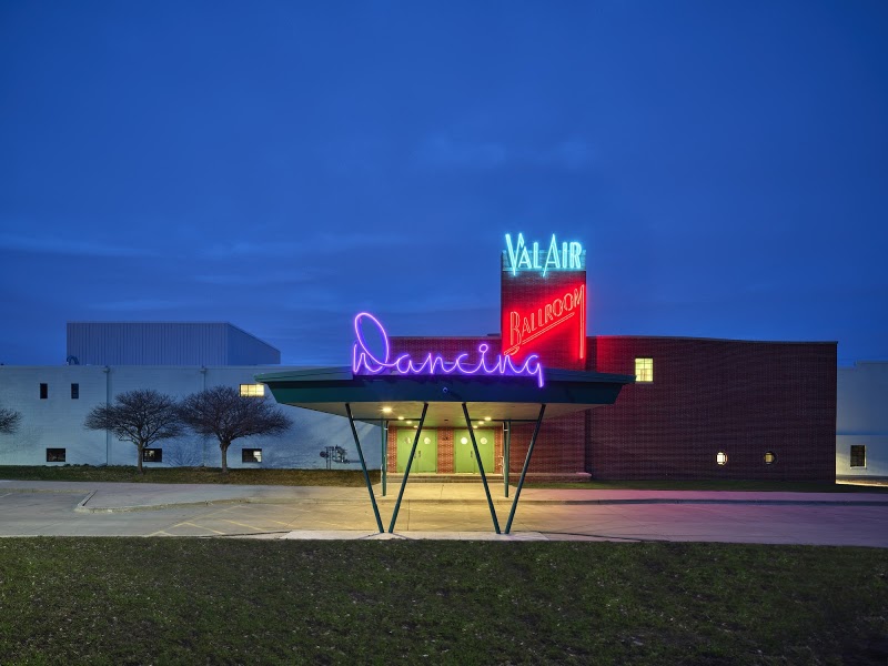 Val Air Ballroom - Event Venue in West Des Moines, Iowa
