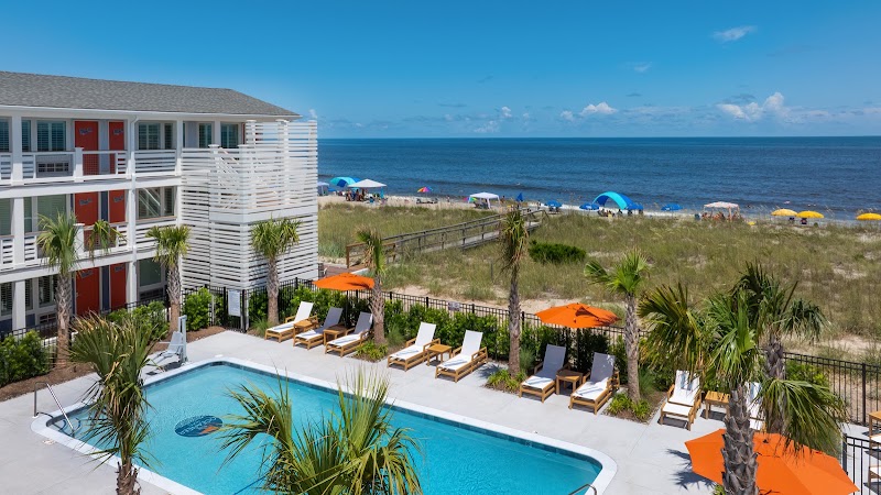 Oceaneer Hotel - Event Venue in Carolina Beach, North Carolina