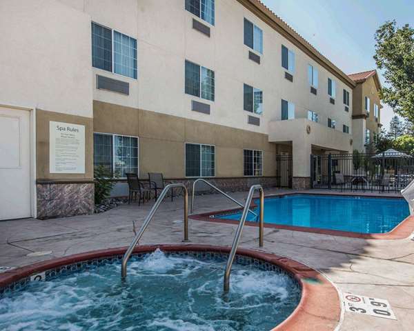 Comfort Suites Bakersfield - Event Venue in Bakersfield, California