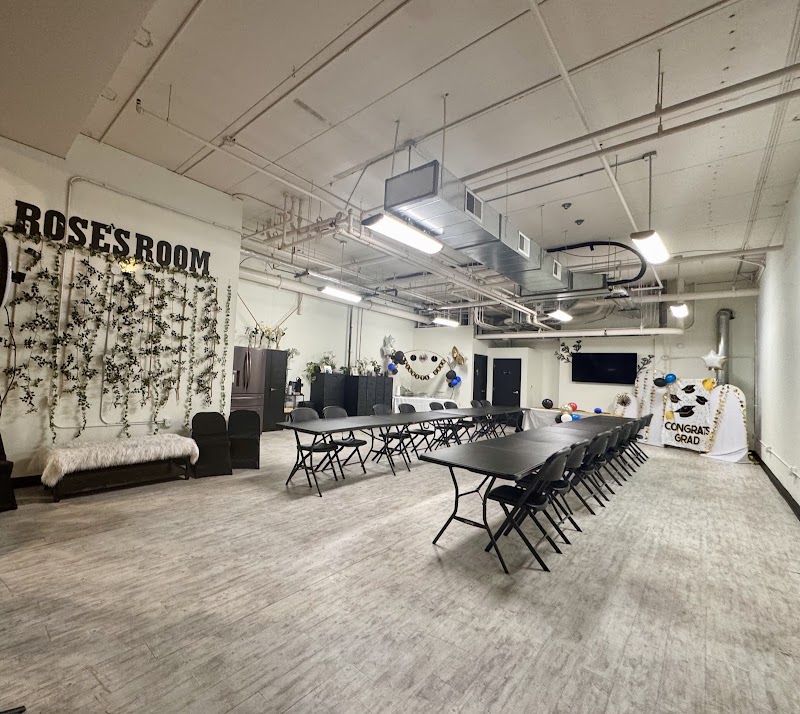 Rose's Room - Event Venue in Elgin, Illinois