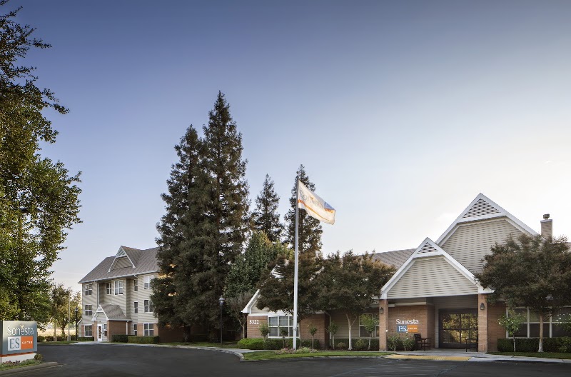 Sonesta ES Suites Fresno - Event Venue in Fresno, California