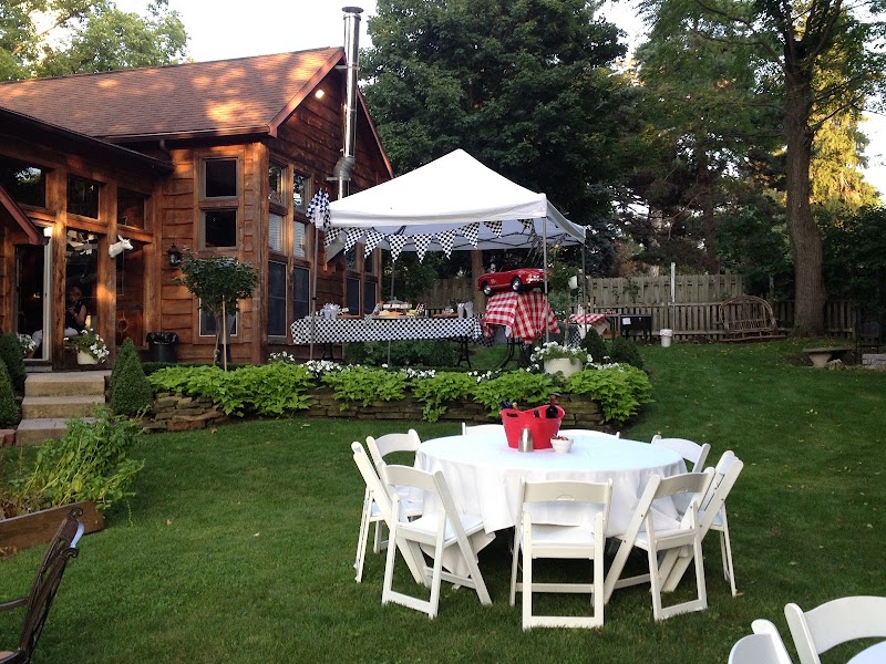 Getaway Inn at Cooper's Woods - Event Venue in Put-in-Bay, Ohio