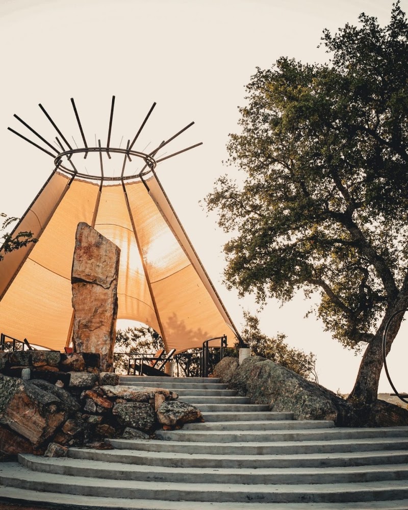 The Retreat on the Hill - Event Venue in Cottonwood Shores, Texas