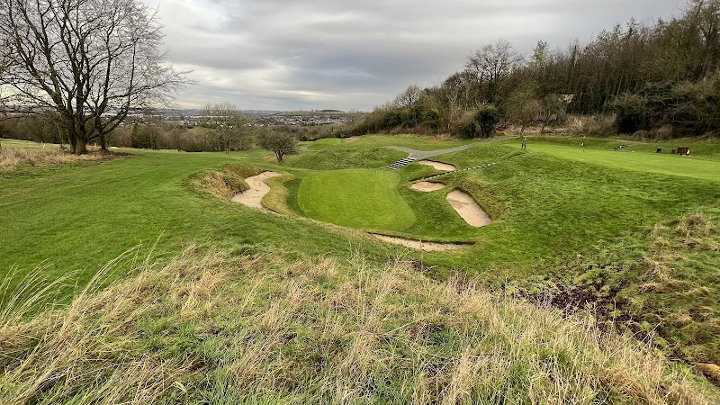 Dunstable Downs Golf Club - Event Venue in Kensworth, Central Bedfordshire