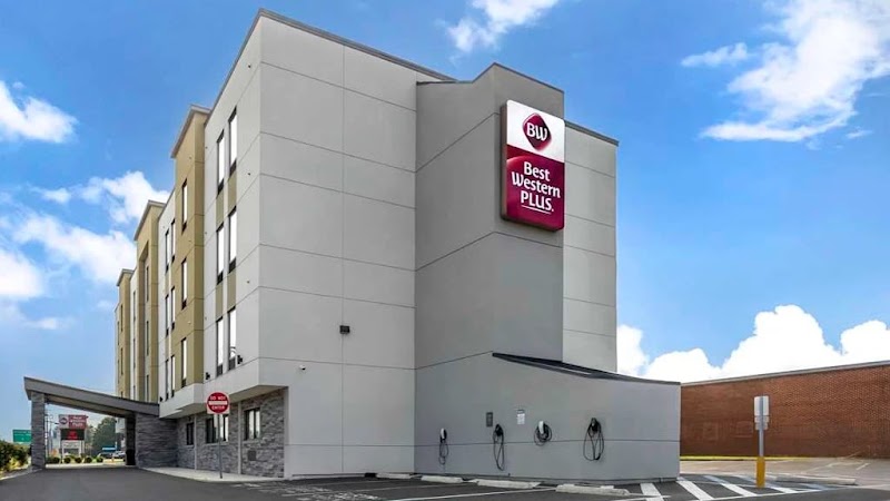 Best Western Plus Philadelphia-Pennsauken Hotel - Event Venue in Pennsauken, New Jersey