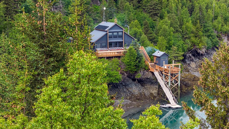 Bear Cove Retreat - Event Venue in Homer, Alaska