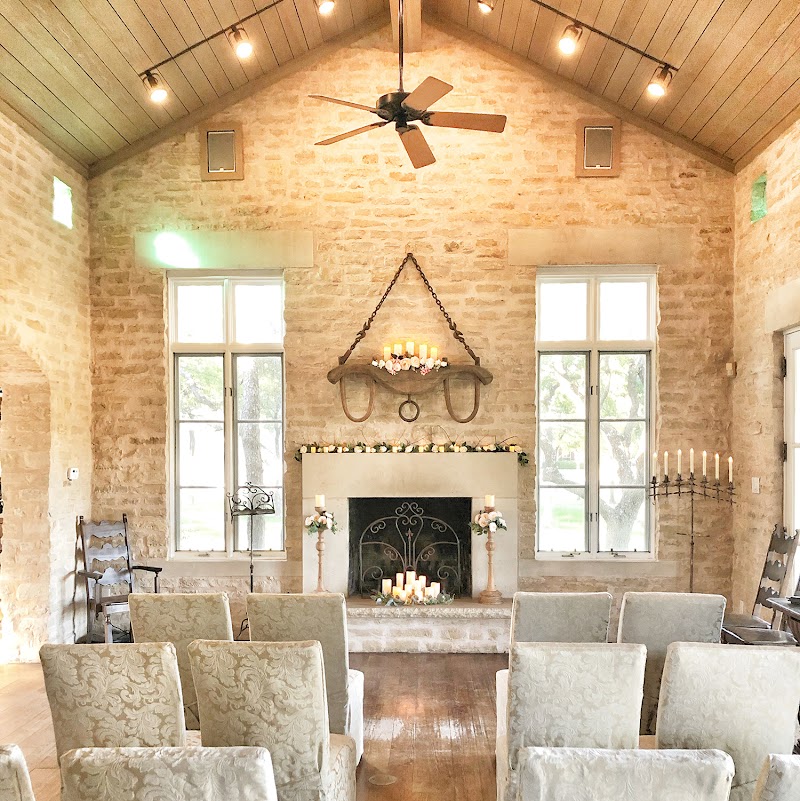 The Heirloom Hideaway & Arboreum - Event Venue in Fort Worth, Texas