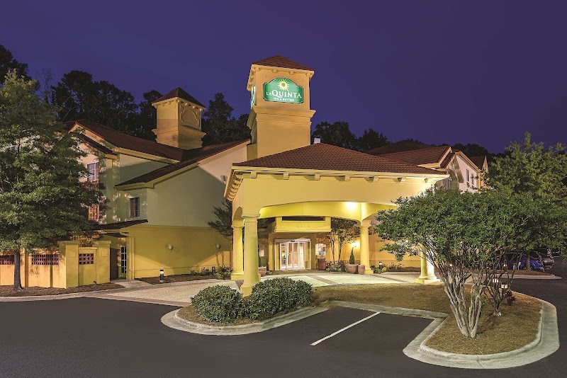 La Quinta Inn & Suites by Wyndham Univ Area Chapel Hill - Event Venue in Durham, North Carolina